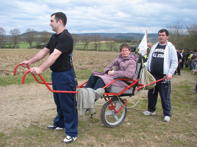 randonnée sportive avec joëlettes, Bure, 2012